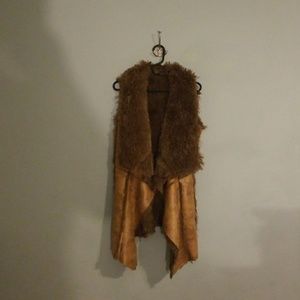 Hot and delicious faux fur vest